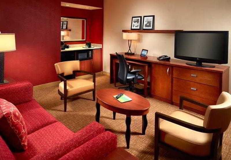 Отель Courtyard By Marriott Atlanta Executive Park/Emory Номер фото